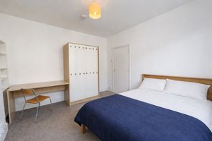 Photo 17- click for photo gallery